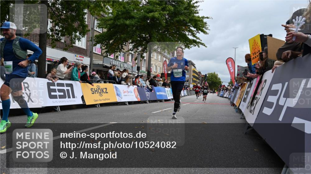 20.09.2026 - PSD Bank Halbmarathon J. Mangold http://msf.ph/oto/10524082 20.09.2026 12:02:51 Ziel 1716, 1750, 1908, 2019, 2061, 2222, 2508, 2514, 2699, 2716, 2832, 2999, 4354, 4487, 4735 meine-sportfotos.de