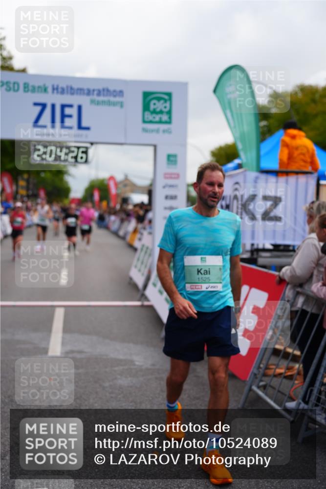 20.09.2026 - PSD Bank Halbmarathon LAZAROV Photography http://msf.ph/oto/10524089 20.09.2026 12:04:25 Ziel 1104, 1371, 1404, 1456, 1525, 1555, 1605, 2833, 2932, 3345, 3457, 3832, 3833, 3934, 4087 meine-sportfotos.de