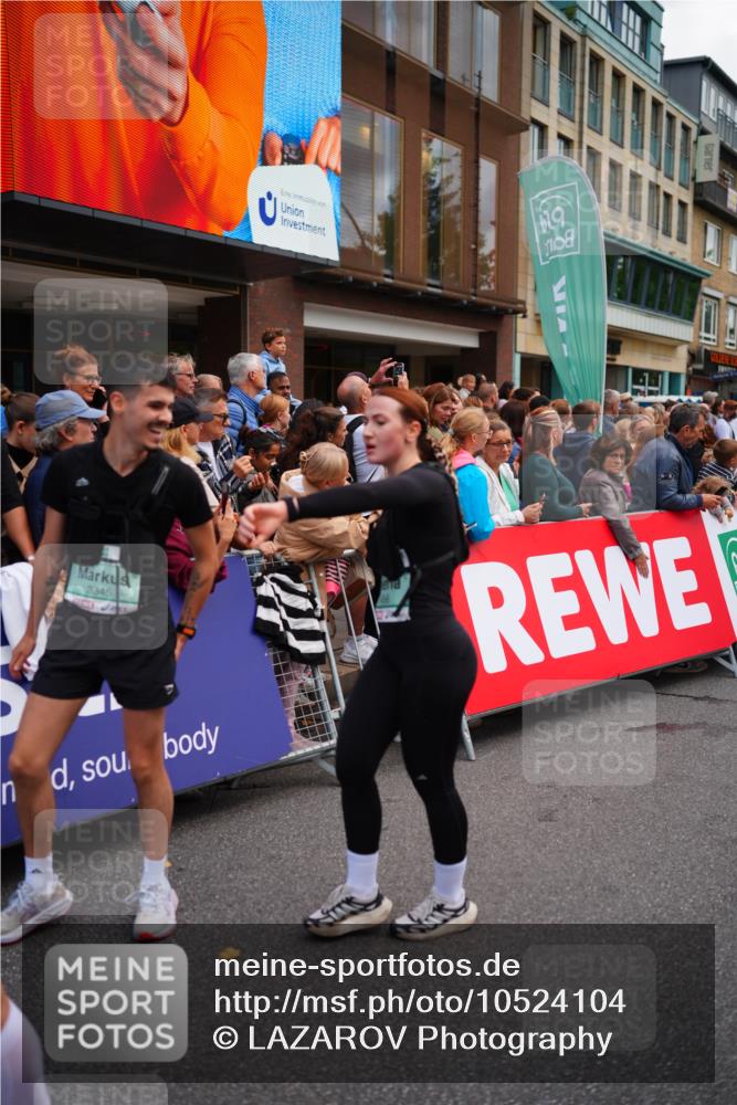 20.09.2026 - PSD Bank Halbmarathon LAZAROV Photography http://msf.ph/oto/10524104 20.09.2026 12:04:26 Ziel 1371, 1404, 1456, 1525, 1605, 2833, 2932, 3345, 3457, 3832, 3833, 3934, 4087 meine-sportfotos.de