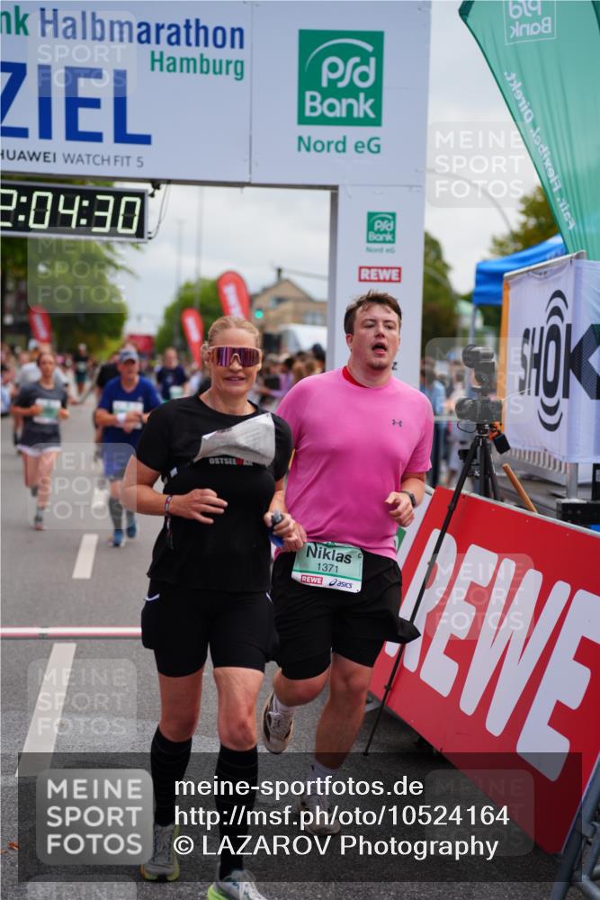 20.09.2026 - PSD Bank Halbmarathon LAZAROV Photography http://msf.ph/oto/10524164 20.09.2026 12:04:30 Ziel 1371, 1404, 1456, 1563, 1605, 1789, 2833, 3045, 3345, 4087, 4182, 4183 meine-sportfotos.de