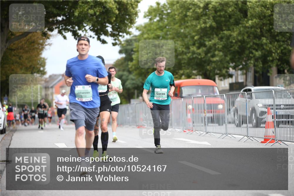 20.09.2026 - PSD Bank Halbmarathon Jannik Wohlers http://msf.ph/oto/10524167 20.09.2026 11:49:42 Laufen 3961, 3576 meine-sportfotos.de