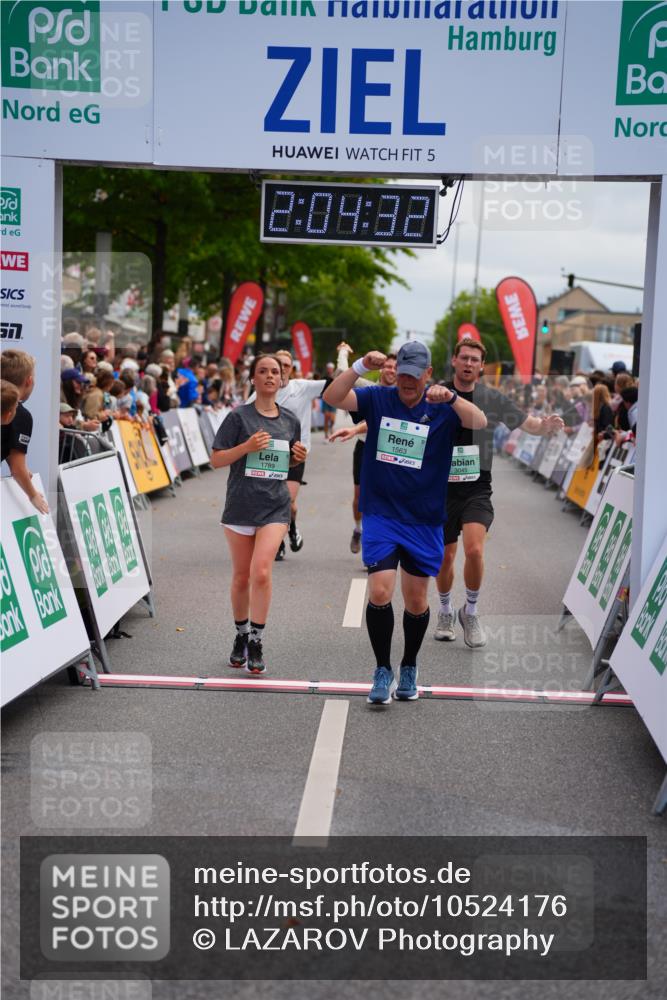 20.09.2026 - PSD Bank Halbmarathon LAZAROV Photography http://msf.ph/oto/10524176 20.09.2026 12:04:32 Ziel 1371, 1563, 1605, 1789, 2237, 2833, 3045, 3524, 4087, 4182, 4183 meine-sportfotos.de