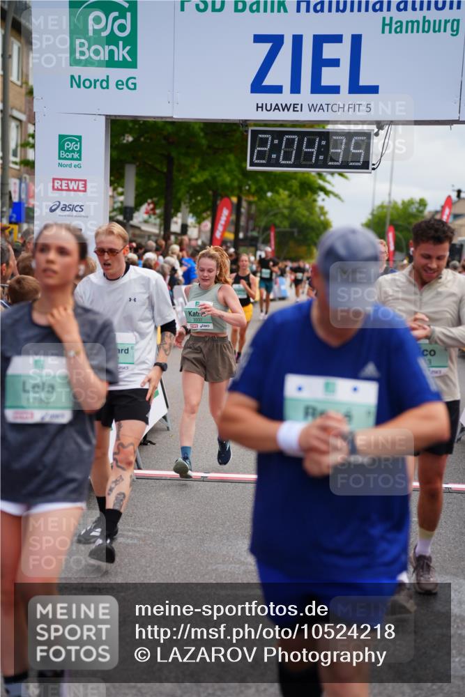 20.09.2026 - PSD Bank Halbmarathon LAZAROV Photography http://msf.ph/oto/10524218 20.09.2026 12:04:35 Ziel 1371, 1563, 1605, 1789, 1864, 2237, 2833, 3045, 3524, 4087, 4182, 4183, 4329 meine-sportfotos.de