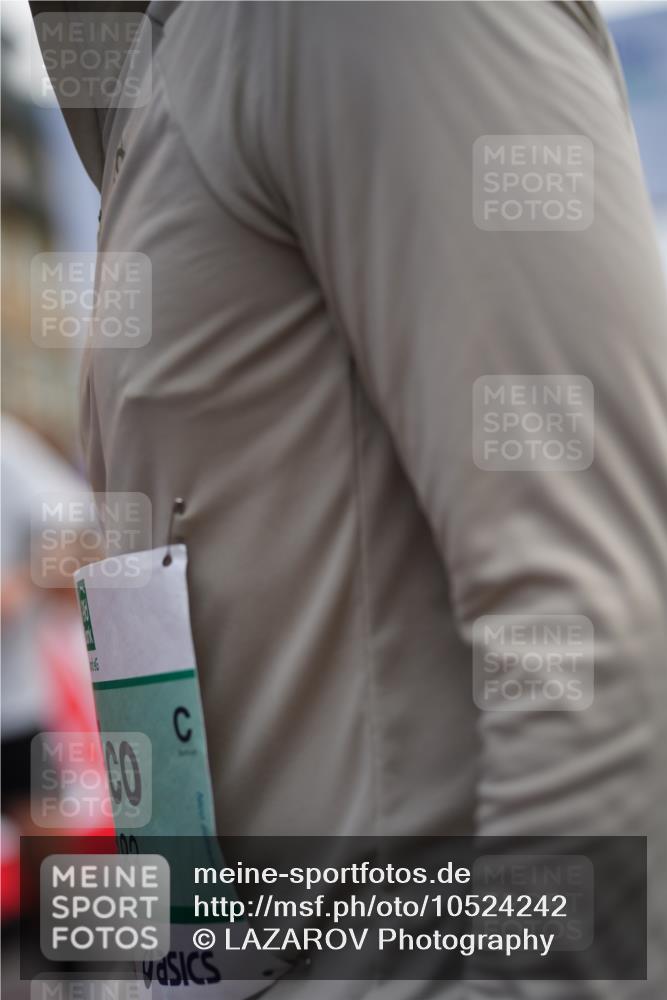 20.09.2026 - PSD Bank Halbmarathon LAZAROV Photography http://msf.ph/oto/10524242 20.09.2026 12:04:40 Ziel 1533, 1563, 1595, 1789, 1864, 2237, 3045, 3524, 4138, 4182, 4183, 4329, 4435 meine-sportfotos.de