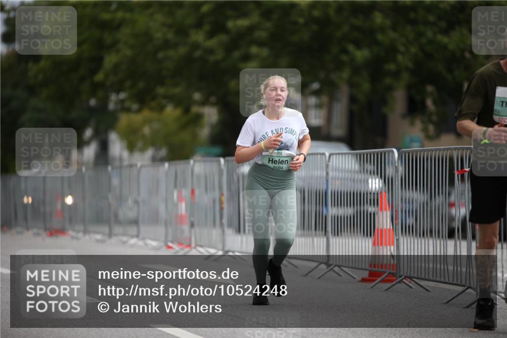 20.09.2026 - PSD Bank Halbmarathon Jannik Wohlers http://msf.ph/oto/10524248 20.09.2026 11:50:41 Laufen 4594 meine-sportfotos.de