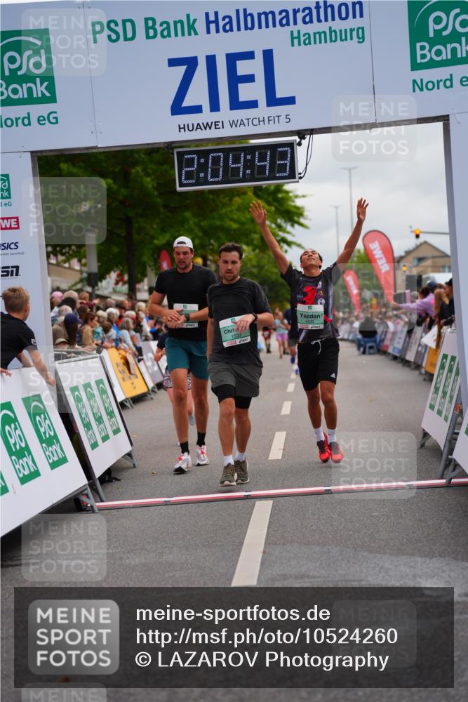20.09.2026 - PSD Bank Halbmarathon LAZAROV Photography http://msf.ph/oto/10524260 20.09.2026 12:04:43 Ziel 1533, 1595, 1864, 2237, 3524, 4138, 4329, 4435 meine-sportfotos.de