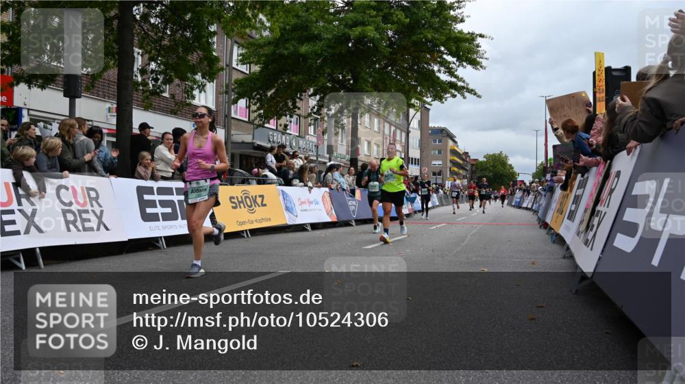 20.09.2026 - PSD Bank Halbmarathon J. Mangold http://msf.ph/oto/10524306 20.09.2026 12:03:27 Ziel 1978, 2049, 2254, 2390, 2578, 2756, 3053, 3246, 3320, 3461, 3879, 3931, 4040 meine-sportfotos.de