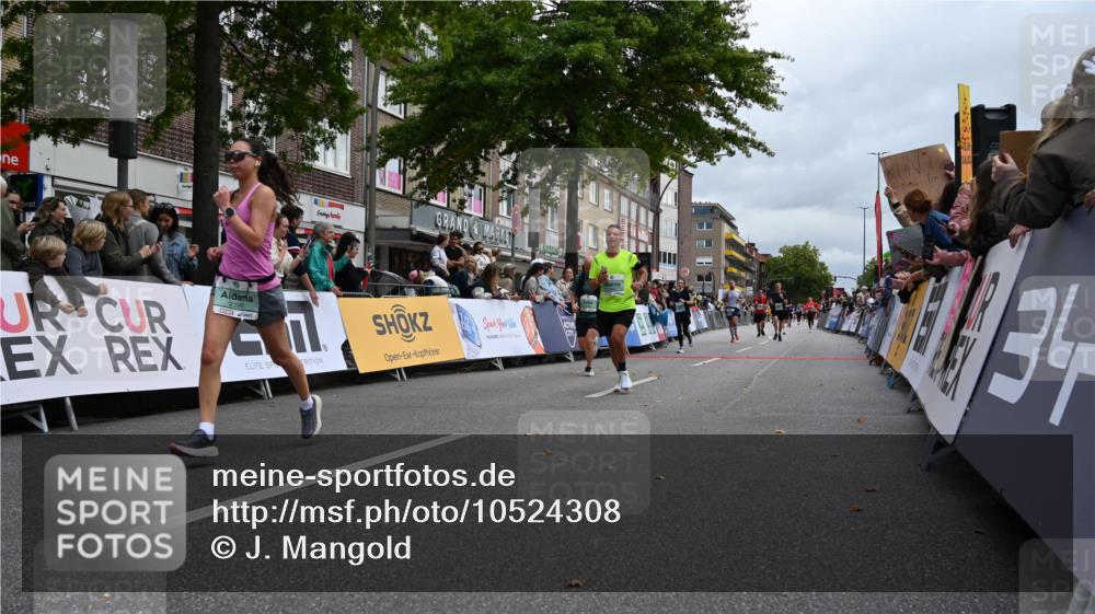 20.09.2026 - PSD Bank Halbmarathon J. Mangold http://msf.ph/oto/10524308 20.09.2026 12:03:27 Ziel 1978, 2049, 2254, 2390, 2578, 2756, 3053, 3246, 3320, 3461, 3879, 3931, 4040 meine-sportfotos.de