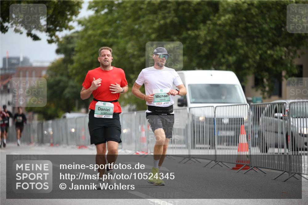 20.09.2026 - PSD Bank Halbmarathon Jannik Wohlers http://msf.ph/oto/10524345 20.09.2026 11:51:27 Laufen 3737, 1889 meine-sportfotos.de