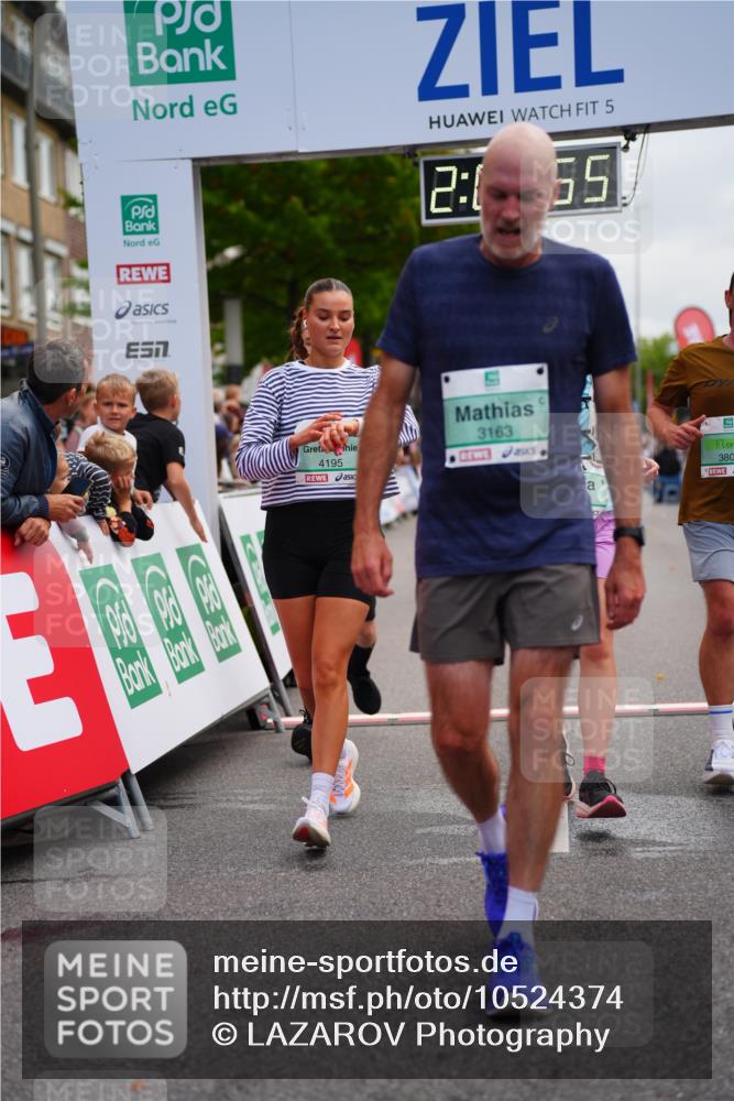 20.09.2026 - PSD Bank Halbmarathon LAZAROV Photography http://msf.ph/oto/10524374 20.09.2026 12:04:55 Ziel 1318, 1799, 3163, 3734, 3808, 4195, 4212, 4255 meine-sportfotos.de