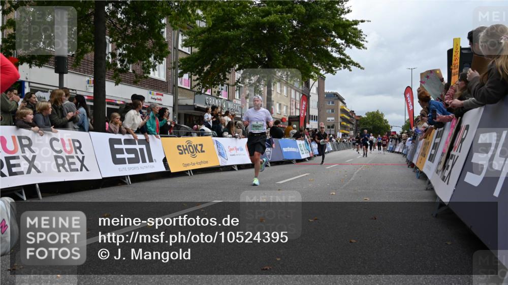 20.09.2026 - PSD Bank Halbmarathon J. Mangold http://msf.ph/oto/10524395 20.09.2026 12:03:38 Ziel 1299, 1405, 2049, 2195, 2461, 3795, 3879, 3931, 4040, 4135 meine-sportfotos.de