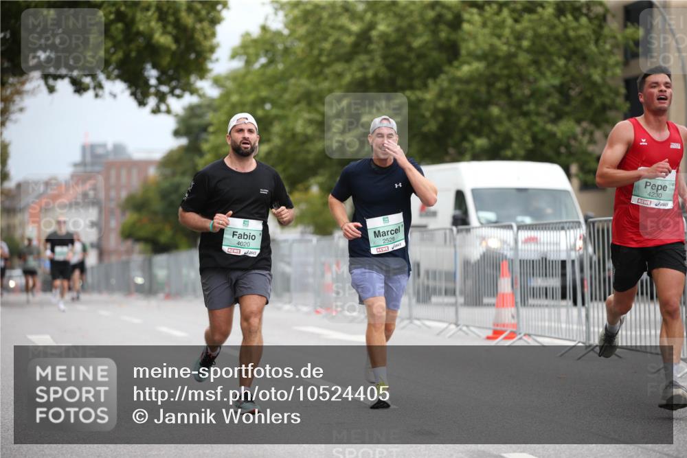 20.09.2026 - PSD Bank Halbmarathon Jannik Wohlers http://msf.ph/oto/10524405 20.09.2026 11:52:08 Laufen 4020, 2528, 4230 meine-sportfotos.de