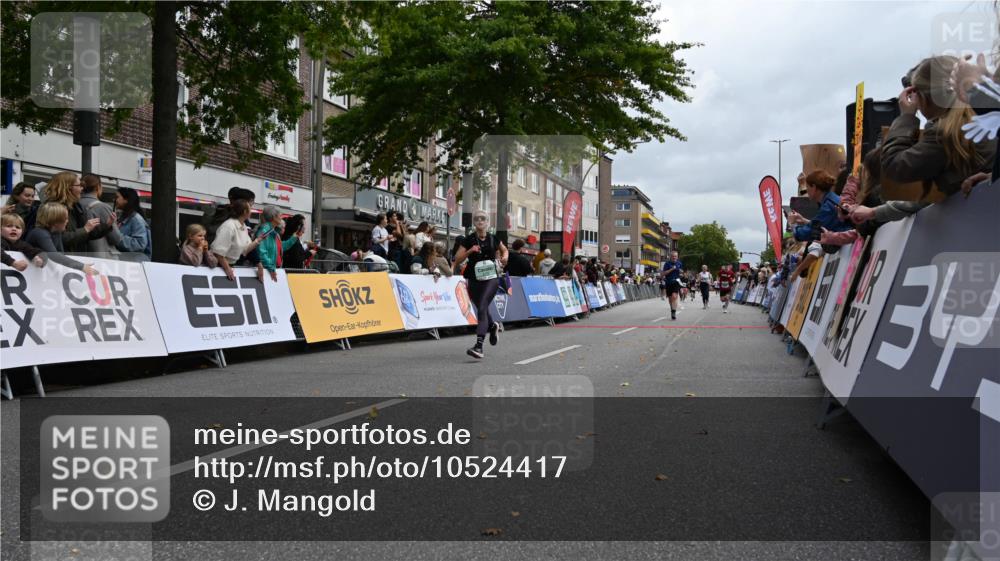 20.09.2026 - PSD Bank Halbmarathon J. Mangold http://msf.ph/oto/10524417 20.09.2026 12:03:40 Ziel 1299, 1405, 2049, 2195, 2362, 2461, 2648, 2660, 3795, 4040, 4135 meine-sportfotos.de