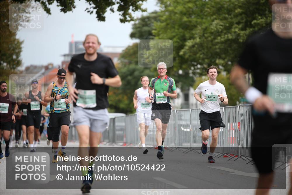 20.09.2026 - PSD Bank Halbmarathon Jannik Wohlers http://msf.ph/oto/10524422 20.09.2026 11:52:18 Laufen 2650, 3371, 3050 meine-sportfotos.de