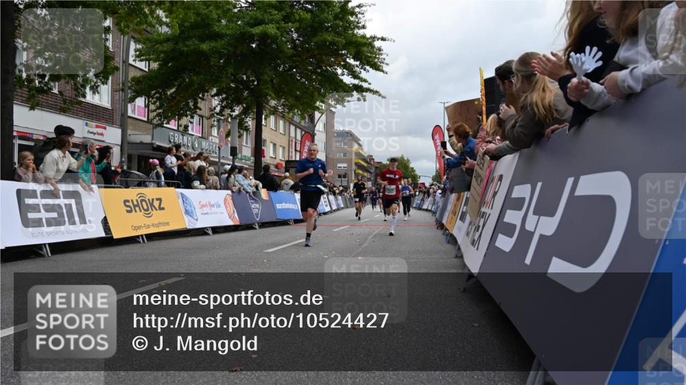 20.09.2026 - PSD Bank Halbmarathon J. Mangold http://msf.ph/oto/10524427 20.09.2026 12:03:43 Ziel 1299, 1405, 1874, 2195, 2362, 2648, 2660, 3363, 3795, 4675 meine-sportfotos.de