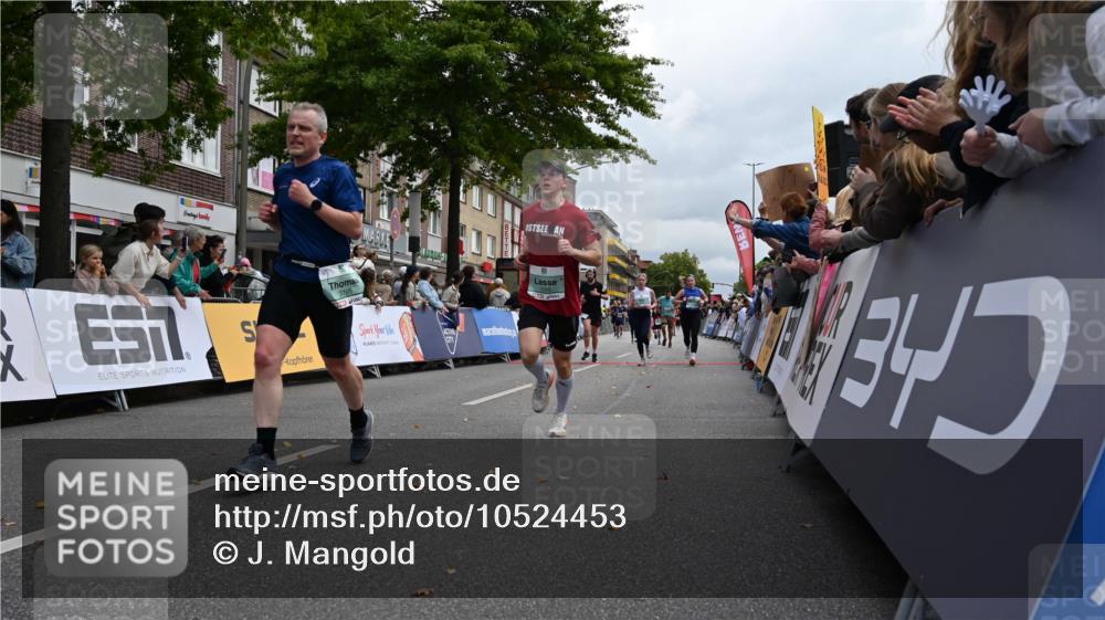 20.09.2026 - PSD Bank Halbmarathon J. Mangold http://msf.ph/oto/10524453 20.09.2026 12:03:45 Ziel 1299, 1874, 2195, 2362, 2648, 2660, 3363, 3795, 4675, 4784 meine-sportfotos.de