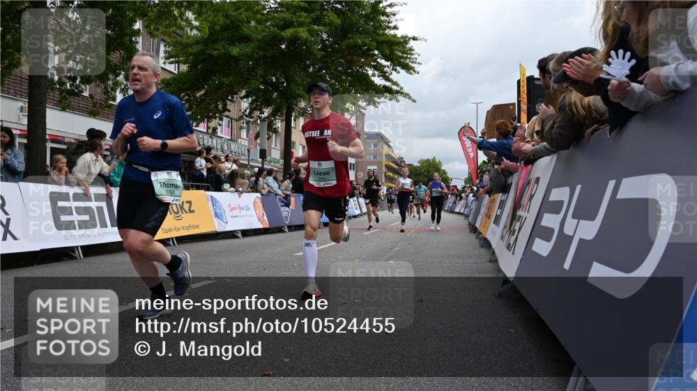 20.09.2026 - PSD Bank Halbmarathon J. Mangold http://msf.ph/oto/10524455 20.09.2026 12:03:45 Ziel 1299, 1874, 2195, 2362, 2648, 2660, 3363, 3795, 4675, 4784 meine-sportfotos.de