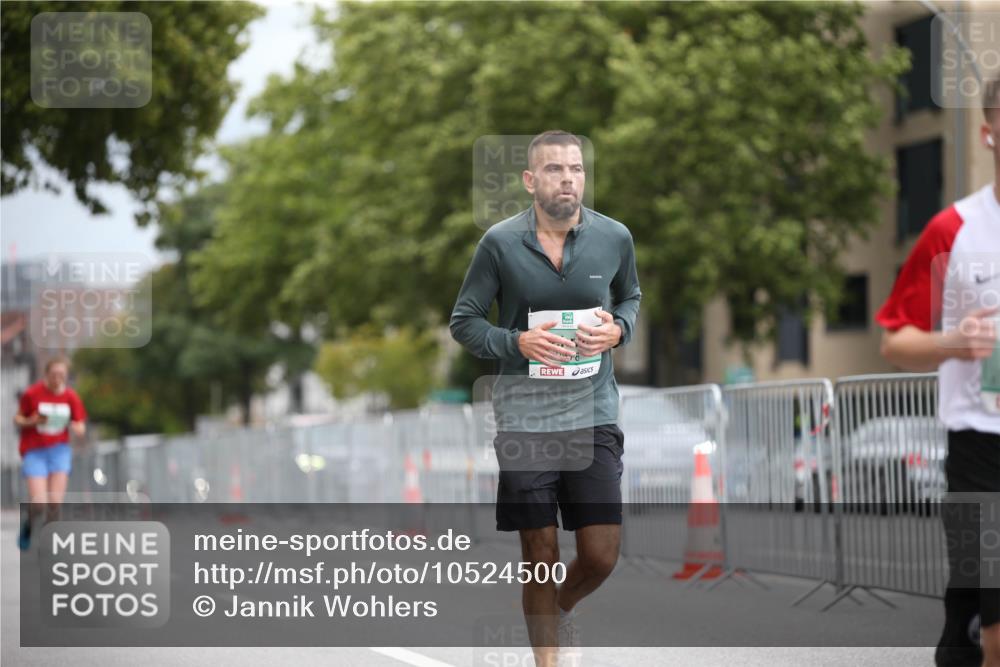 20.09.2026 - PSD Bank Halbmarathon Jannik Wohlers http://msf.ph/oto/10524500 20.09.2026 11:52:50 Laufen  meine-sportfotos.de