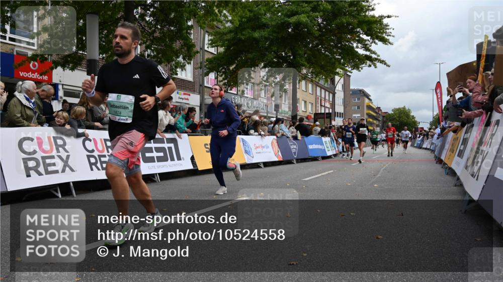 20.09.2026 - PSD Bank Halbmarathon J. Mangold http://msf.ph/oto/10524558 20.09.2026 12:03:53 Ziel 1155, 1728, 1840, 1874, 2250, 2362, 2422, 2648, 2660, 3363, 3659, 4322, 4636, 4675, 4784 meine-sportfotos.de