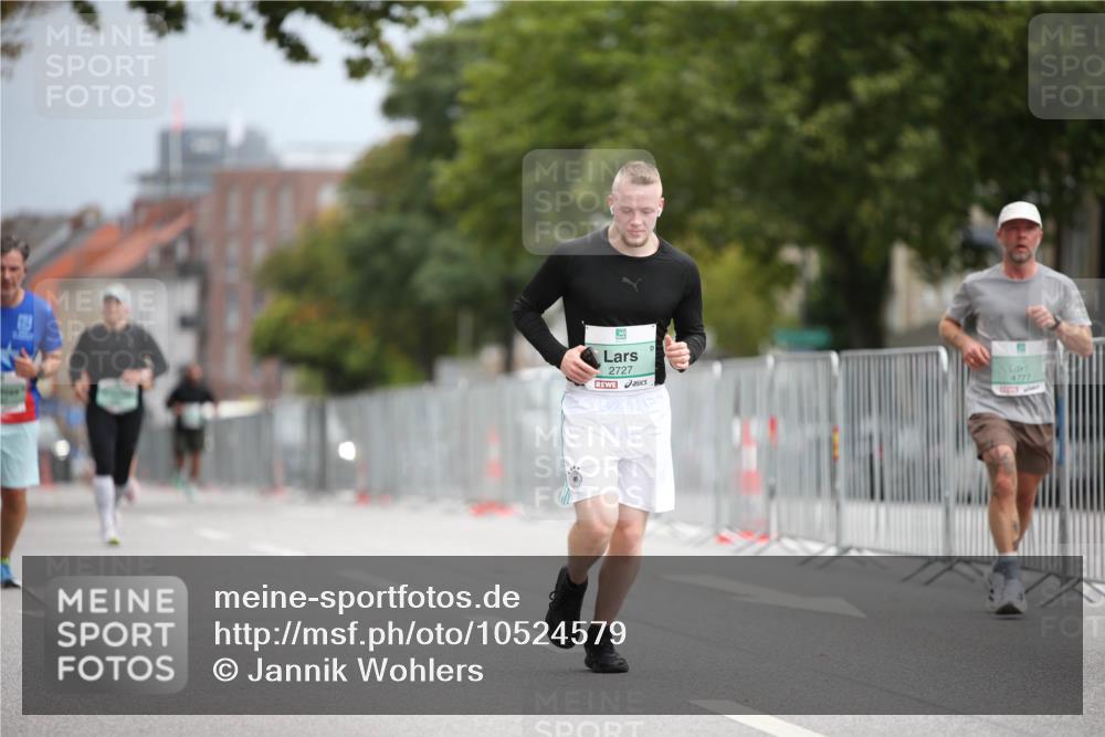 20.09.2026 - PSD Bank Halbmarathon Jannik Wohlers http://msf.ph/oto/10524579 20.09.2026 11:53:29 Laufen 2727, 4777 meine-sportfotos.de