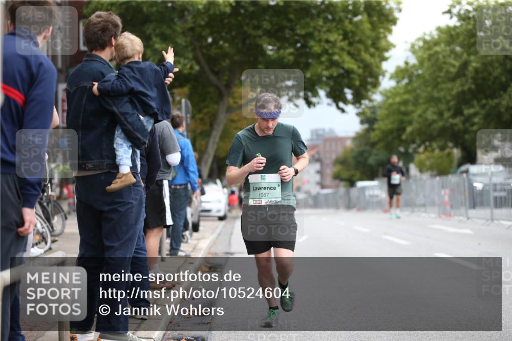 20.09.2026 - PSD Bank Halbmarathon Jannik Wohlers http://msf.ph/oto/10524604 20.09.2026 11:53:40 Laufen 1067 meine-sportfotos.de