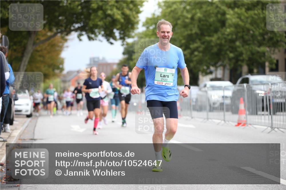 20.09.2026 - PSD Bank Halbmarathon Jannik Wohlers http://msf.ph/oto/10524647 20.09.2026 11:53:53 Laufen 2123 meine-sportfotos.de