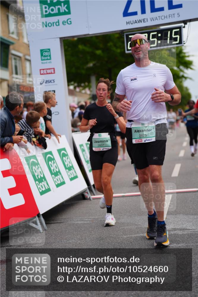 20.09.2026 - PSD Bank Halbmarathon LAZAROV Photography http://msf.ph/oto/10524660 20.09.2026 12:05:15 Ziel 1546, 2825, 2837, 3199, 3257, 3627, 3773, 4497, 4615, 4740 meine-sportfotos.de