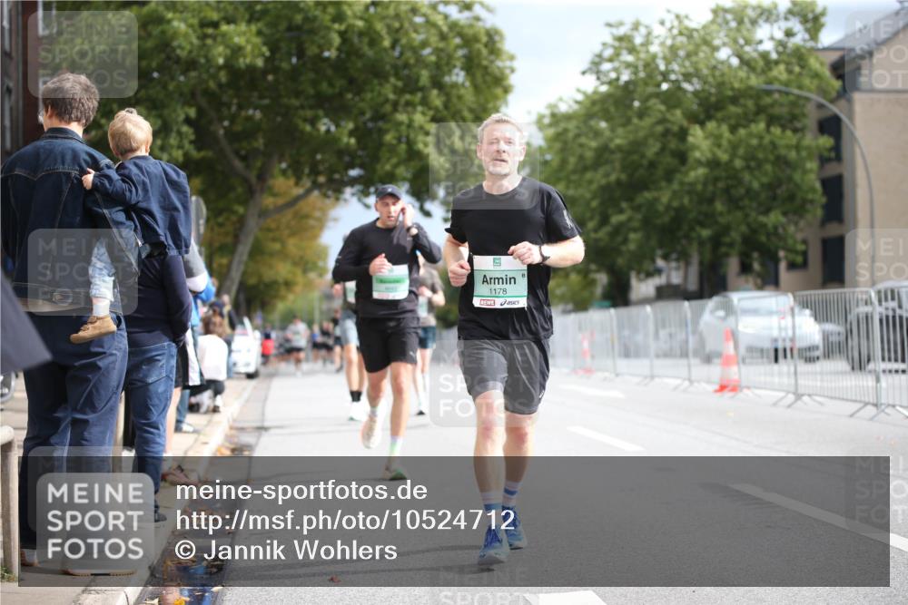 20.09.2026 - PSD Bank Halbmarathon Jannik Wohlers http://msf.ph/oto/10524712 20.09.2026 11:54:17 Laufen 1178 meine-sportfotos.de