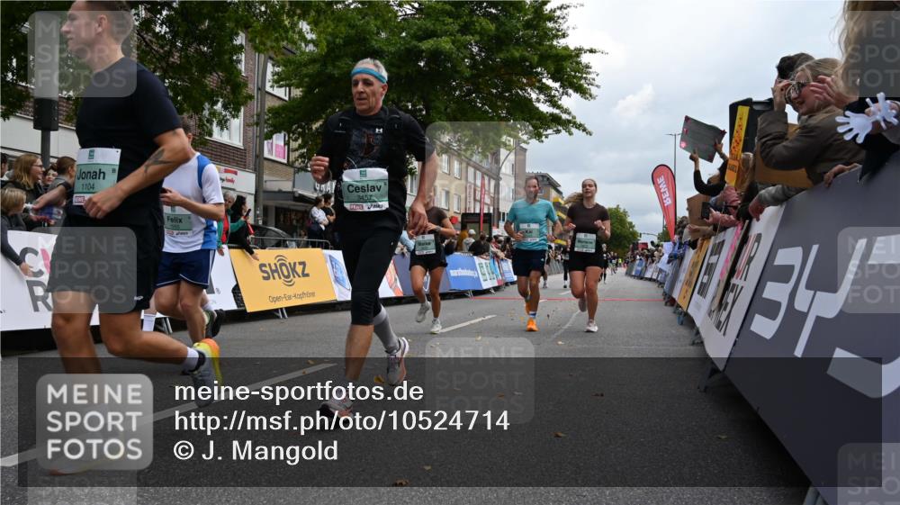 20.09.2026 - PSD Bank Halbmarathon J. Mangold http://msf.ph/oto/10524714 20.09.2026 12:04:07 Ziel 1104, 1155, 1404, 1456, 1525, 1555, 1605, 2827, 2833, 2932, 3345, 3457, 3832, 3833, 3923, 3934 meine-sportfotos.de