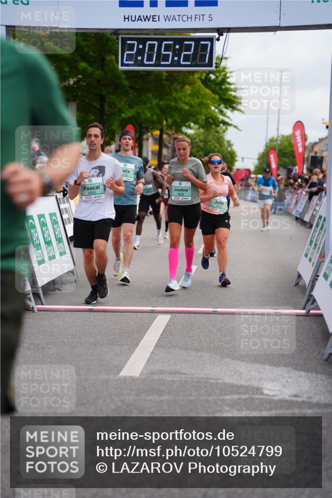 20.09.2026 - PSD Bank Halbmarathon LAZAROV Photography http://msf.ph/oto/10524799 20.09.2026 12:05:27 Ziel 1618, 1989, 1990, 2220, 2841, 3389, 3938, 4042, 4073, 4273, 4564 meine-sportfotos.de