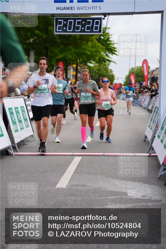 20.09.2026 - PSD Bank Halbmarathon LAZAROV Photography http://msf.ph/oto/10524804 20.09.2026 12:05:27 Ziel 1618, 1989, 1990, 2220, 2841, 3389, 3938, 4042, 4073, 4273, 4564 meine-sportfotos.de