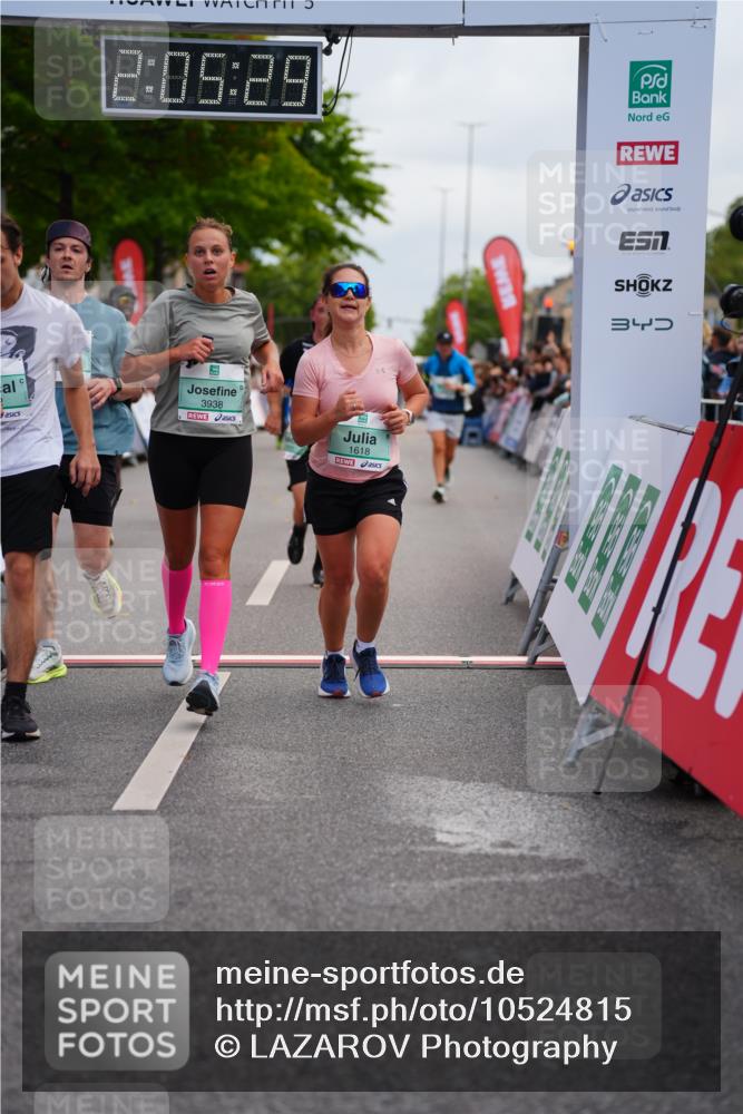 20.09.2026 - PSD Bank Halbmarathon LAZAROV Photography http://msf.ph/oto/10524815 20.09.2026 12:05:28 Ziel 1618, 1989, 1990, 2220, 2396, 2841, 3389, 3938, 4042, 4073, 4273, 4564 meine-sportfotos.de