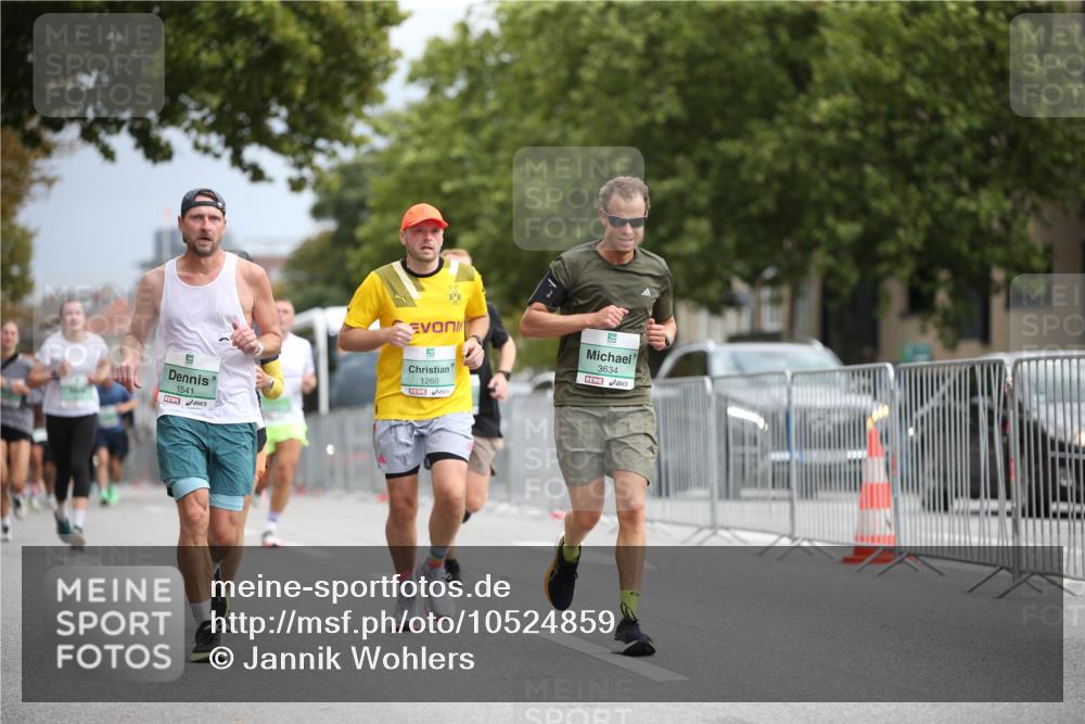 20.09.2026 - PSD Bank Halbmarathon Jannik Wohlers http://msf.ph/oto/10524859 20.09.2026 11:55:22 Laufen 305, 1541, 1260, 3634 meine-sportfotos.de
