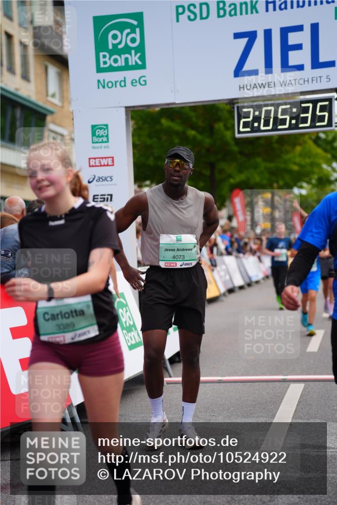 20.09.2026 - PSD Bank Halbmarathon LAZAROV Photography http://msf.ph/oto/10524922 20.09.2026 12:05:34 Ziel 1618, 1989, 1990, 2220, 2396, 3173, 3286, 3389, 3938, 4042, 4073, 4430, 4564 meine-sportfotos.de