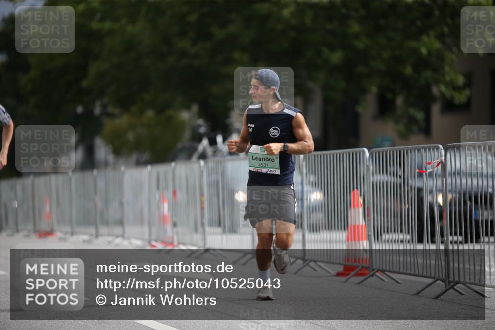 20.09.2026 - PSD Bank Halbmarathon Jannik Wohlers http://msf.ph/oto/10525043 20.09.2026 11:56:44 Laufen 14, 4531 meine-sportfotos.de