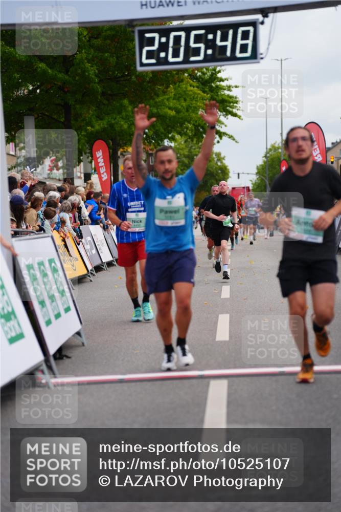 20.09.2026 - PSD Bank Halbmarathon LAZAROV Photography http://msf.ph/oto/10525107 20.09.2026 12:05:47 Ziel 1369, 1488, 1779, 2978, 3281, 3922, 4139, 4450, 4674 meine-sportfotos.de