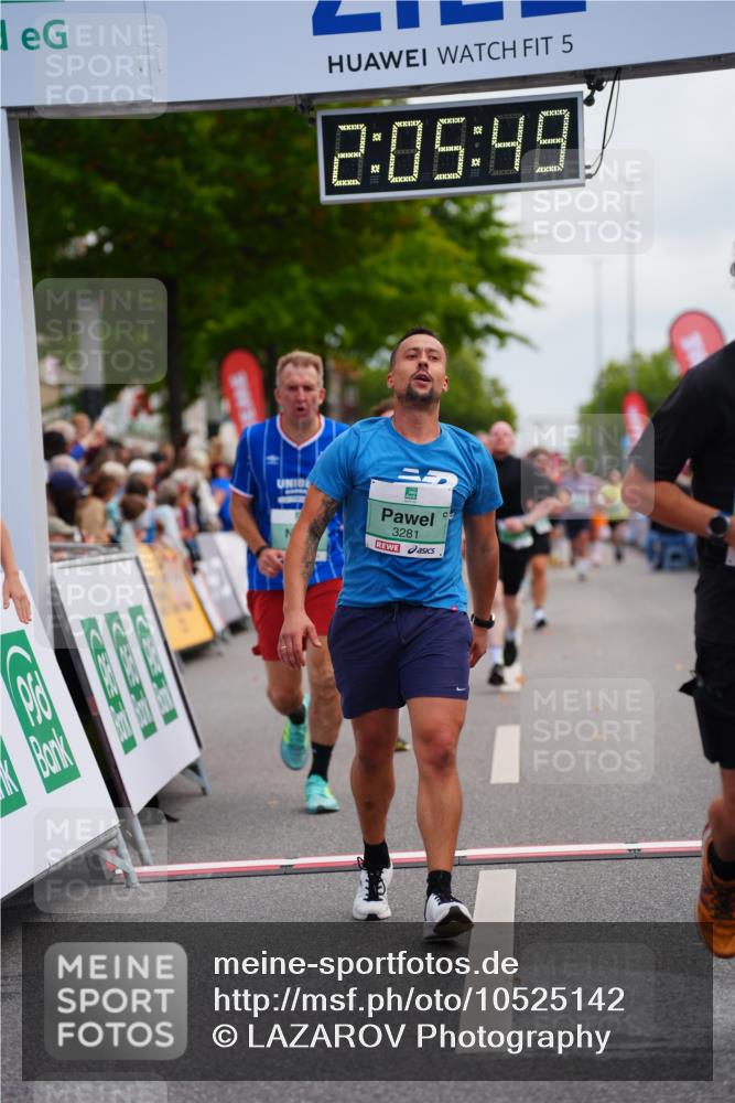 20.09.2026 - PSD Bank Halbmarathon LAZAROV Photography http://msf.ph/oto/10525142 20.09.2026 12:05:48 Ziel 1369, 1488, 1779, 2978, 3281, 3922, 4450, 4674 meine-sportfotos.de