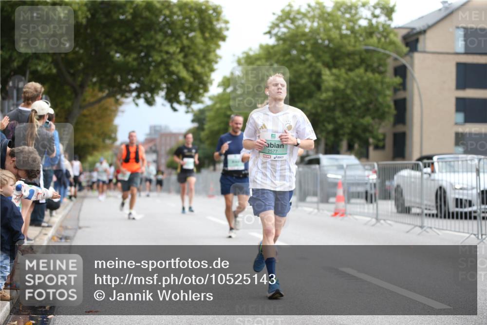 20.09.2026 - PSD Bank Halbmarathon Jannik Wohlers http://msf.ph/oto/10525143 20.09.2026 11:57:42 Laufen 2577 meine-sportfotos.de