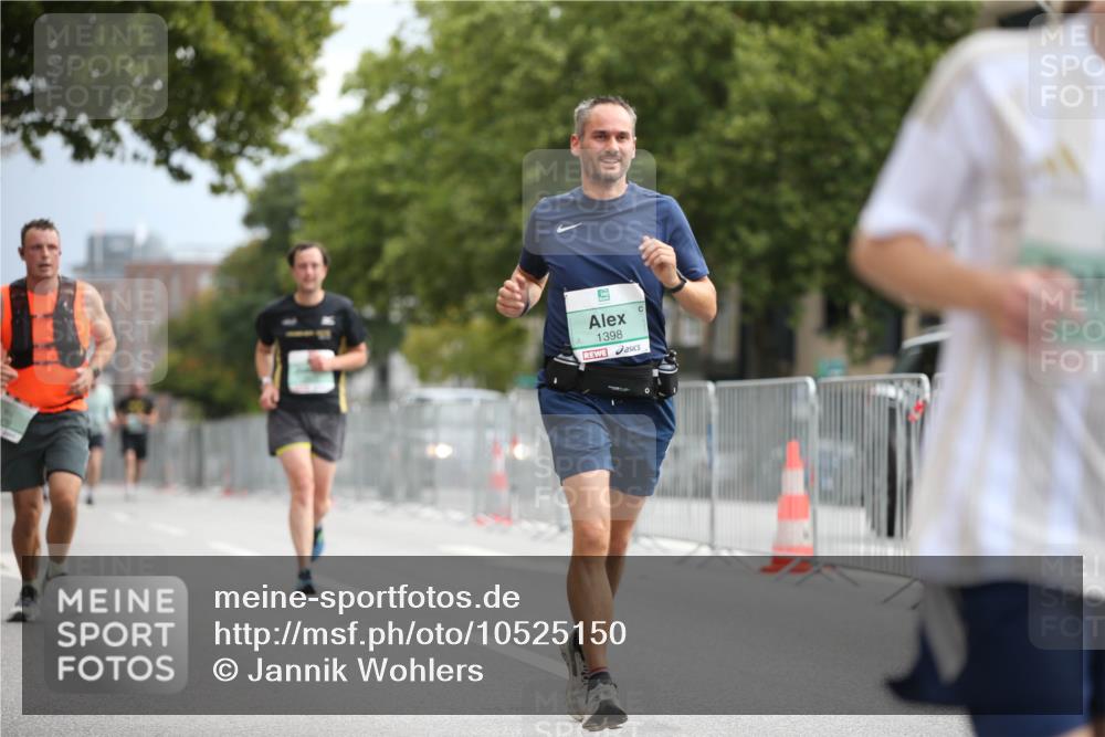20.09.2026 - PSD Bank Halbmarathon Jannik Wohlers http://msf.ph/oto/10525150 20.09.2026 11:57:44 Laufen 1398 meine-sportfotos.de