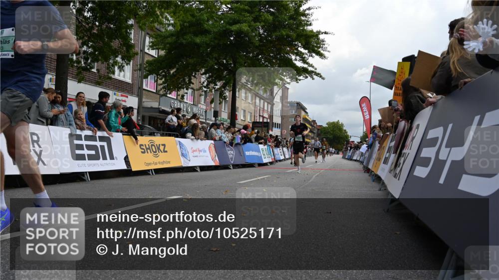 20.09.2026 - PSD Bank Halbmarathon J. Mangold http://msf.ph/oto/10525171 20.09.2026 12:04:38 Ziel 1318, 1533, 1799, 3163, 3734, 3808, 4138, 4195, 4212, 4255, 4435 meine-sportfotos.de