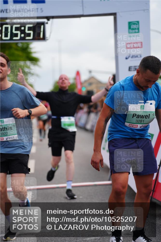 20.09.2026 - PSD Bank Halbmarathon LAZAROV Photography http://msf.ph/oto/10525207 20.09.2026 12:05:51 Ziel 1369, 1488, 2978, 3143, 3281, 3314, 3894, 3922, 4450, 4674 meine-sportfotos.de