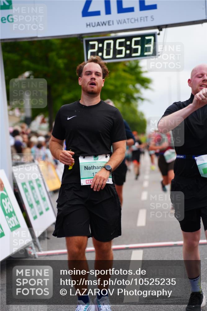 20.09.2026 - PSD Bank Halbmarathon LAZAROV Photography http://msf.ph/oto/10525235 20.09.2026 12:05:53 Ziel 1369, 1488, 3143, 3281, 3314, 3894, 3922, 4450, 4674 meine-sportfotos.de