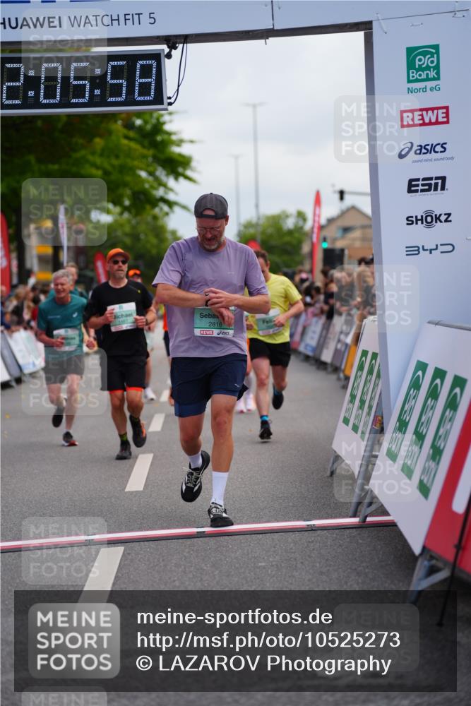 20.09.2026 - PSD Bank Halbmarathon LAZAROV Photography http://msf.ph/oto/10525273 20.09.2026 12:05:58 Ziel 1369, 1487, 1834, 2468, 2816, 2991, 3143, 3314, 3402, 3894, 3922, 4166, 4359, 4674 meine-sportfotos.de