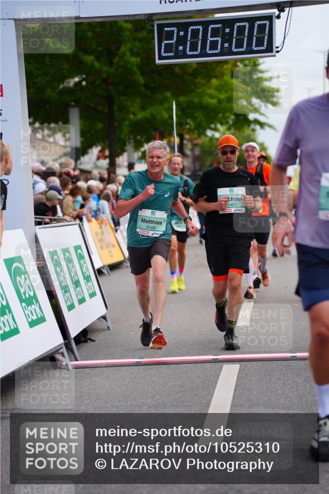 20.09.2026 - PSD Bank Halbmarathon LAZAROV Photography http://msf.ph/oto/10525310 20.09.2026 12:05:59 Ziel 1369, 1487, 1834, 2468, 2692, 2816, 2991, 3143, 3314, 3402, 3894, 4166, 4359, 4674 meine-sportfotos.de