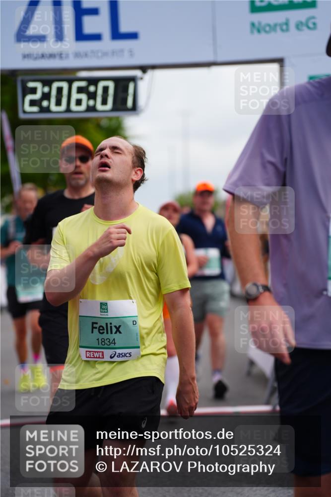 20.09.2026 - PSD Bank Halbmarathon LAZAROV Photography http://msf.ph/oto/10525324 20.09.2026 12:06:01 Ziel 1487, 1834, 2468, 2580, 2692, 2816, 2979, 2991, 3143, 3314, 3402, 3617, 3894, 4166, 4359 meine-sportfotos.de