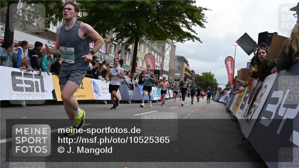 20.09.2026 - PSD Bank Halbmarathon J. Mangold http://msf.ph/oto/10525365 20.09.2026 12:05:12 Ziel 1618, 1989, 1990, 2220, 2396, 2841, 3257, 3389, 3938, 4042, 4073, 4273, 4430, 4564, 4615 meine-sportfotos.de