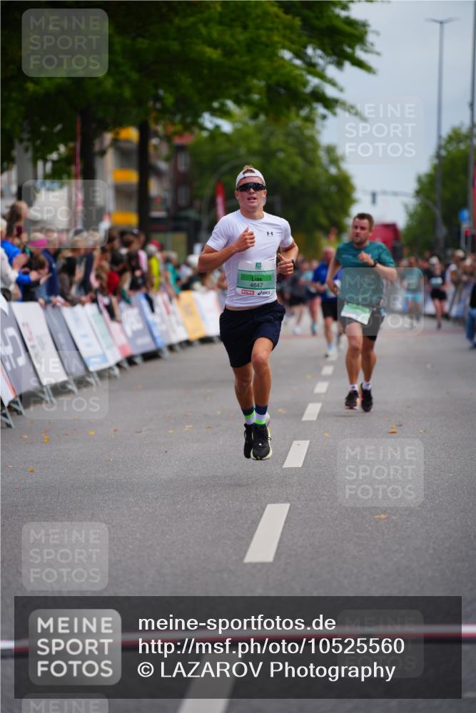20.09.2026 - PSD Bank Halbmarathon LAZAROV Photography http://msf.ph/oto/10525560 20.09.2026 12:06:25 Ziel 1940, 4647 meine-sportfotos.de
