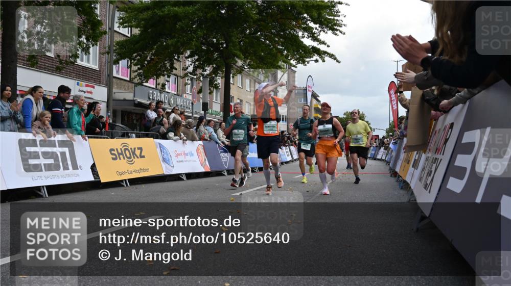 20.09.2026 - PSD Bank Halbmarathon J. Mangold http://msf.ph/oto/10525640 20.09.2026 12:05:48 Ziel 1369, 1487, 1834, 2468, 2580, 2692, 2816, 2979, 2991, 3143, 3402, 3617, 3656, 4166, 4359 meine-sportfotos.de