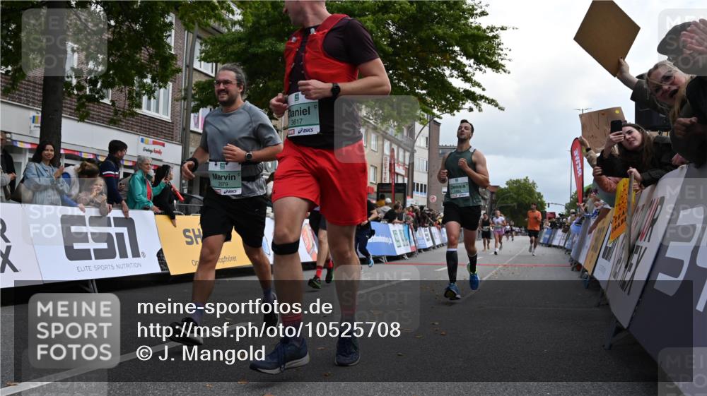 20.09.2026 - PSD Bank Halbmarathon J. Mangold http://msf.ph/oto/10525708 20.09.2026 12:05:53 Ziel 1300, 1834, 1916, 2468, 2580, 2692, 2852, 2979, 2991, 3402, 3617, 3656, 4166, 4359, 4629, 4786 meine-sportfotos.de