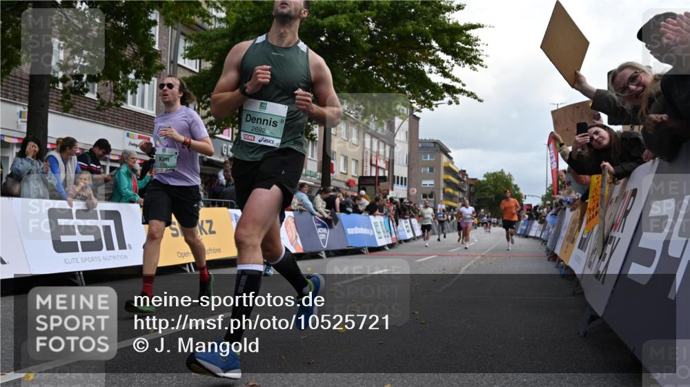20.09.2026 - PSD Bank Halbmarathon J. Mangold http://msf.ph/oto/10525721 20.09.2026 12:05:54 Ziel 1300, 1834, 1916, 2468, 2580, 2692, 2852, 2979, 2991, 3402, 3617, 3656, 4166, 4359, 4629, 4786 meine-sportfotos.de